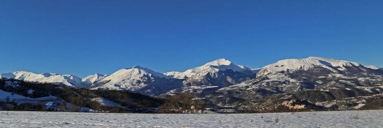 Bed and Breakfast Casa Friano Amandola Экстерьер фото